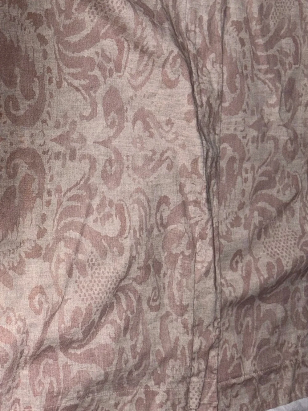 HTF Like new set of 2 Pottery Barn Stella Damask rosewood standard shams